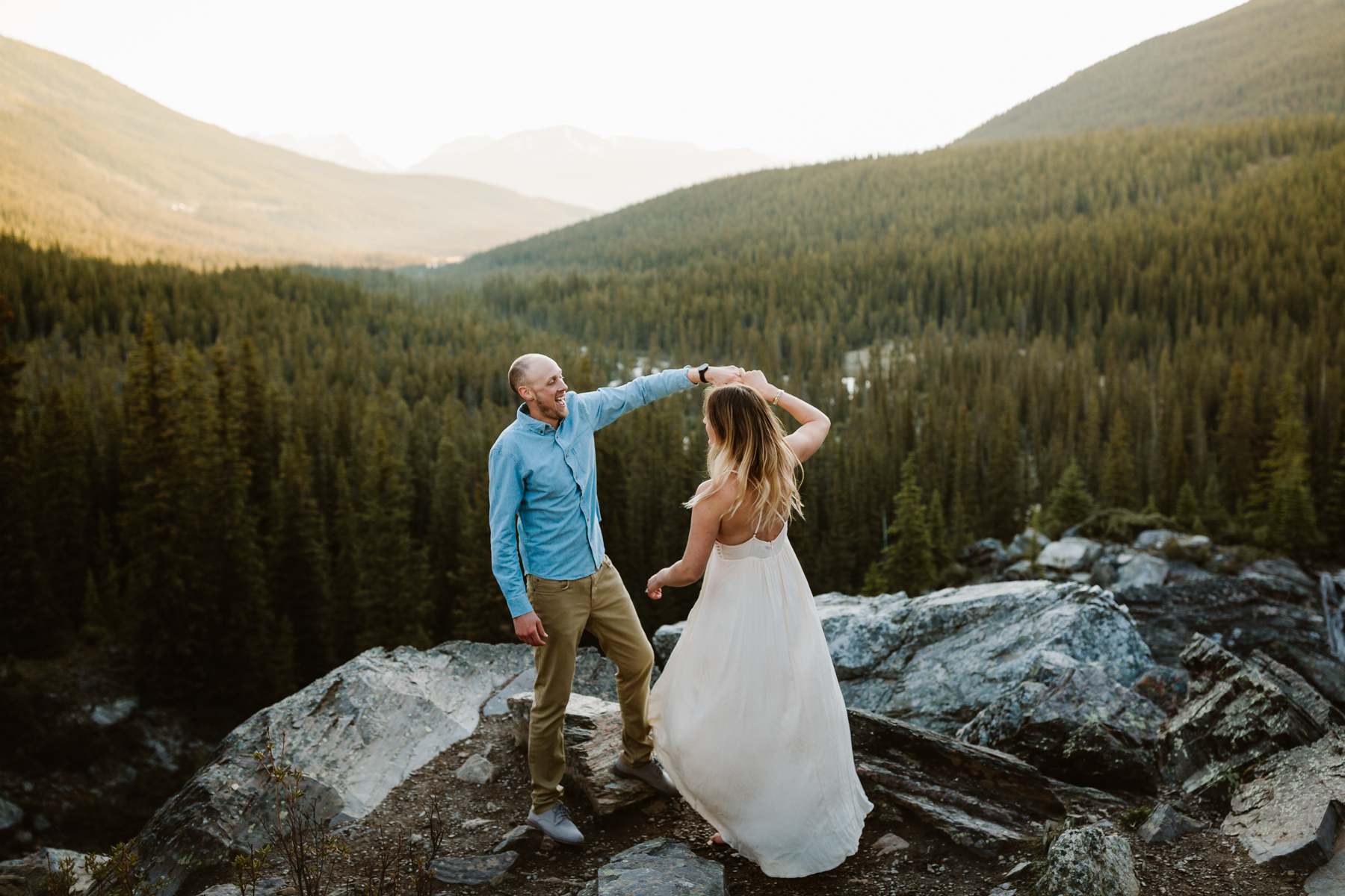 Adventure Elopement Photographers at Moraine Lake - Image 15