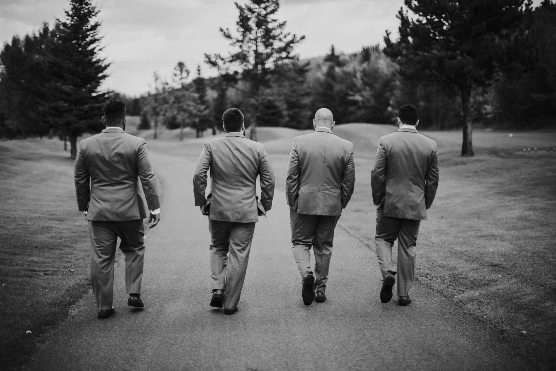 Calgary wedding photography at Valley Ridge Golf Club, Alberta - Photo 46