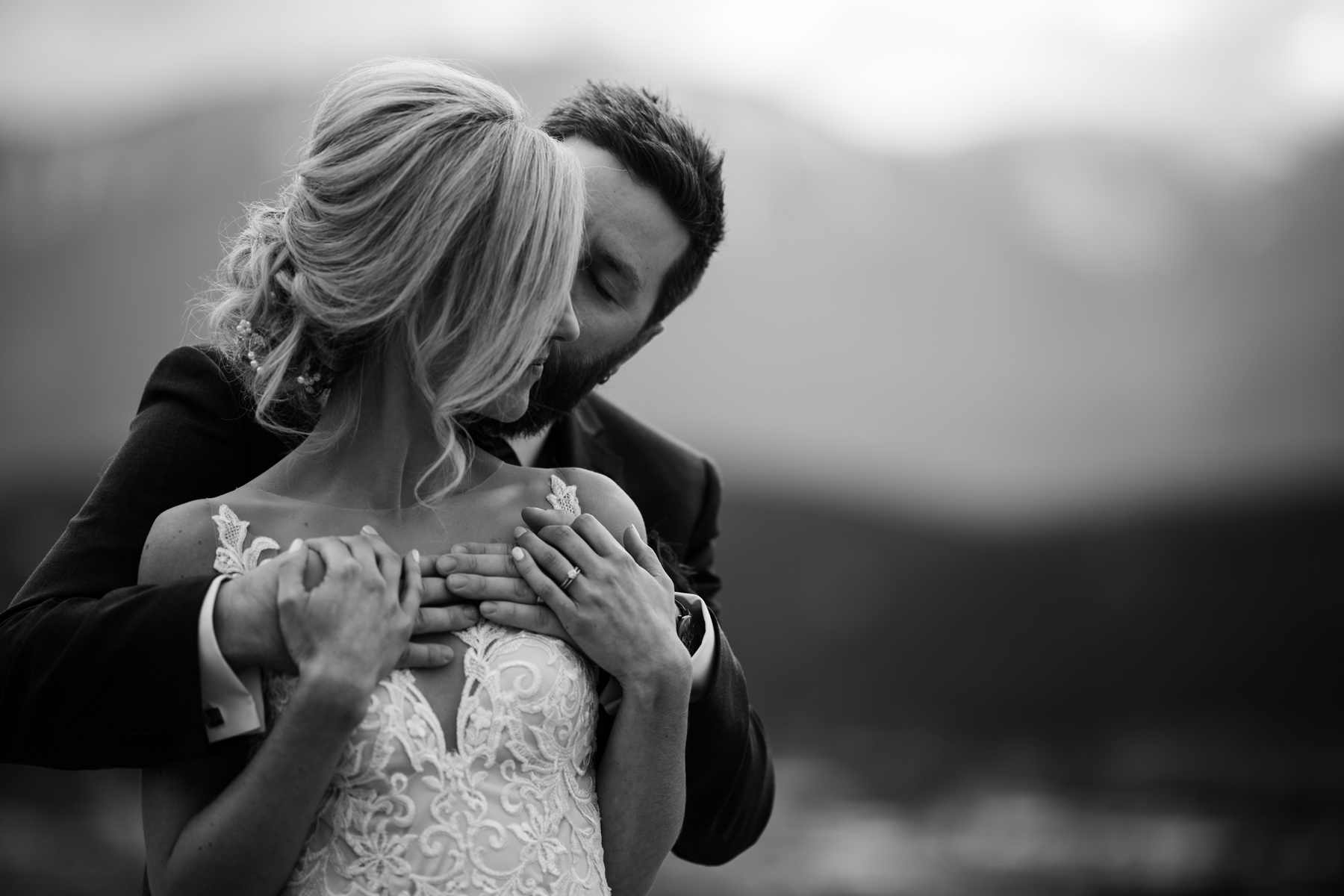 Calgary wedding photographer in Invermere for adventurous mountain destination elopement at Eagle Ranch Golf Resort, British Columbia - Image 27