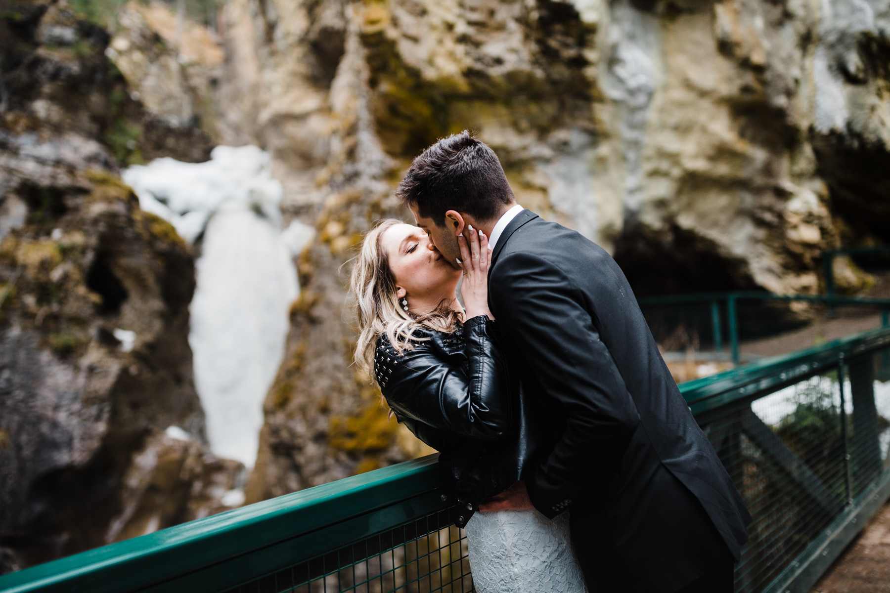 Banff Adventure Wedding Photographers for Lake Minnewanka Elopement - Image 37