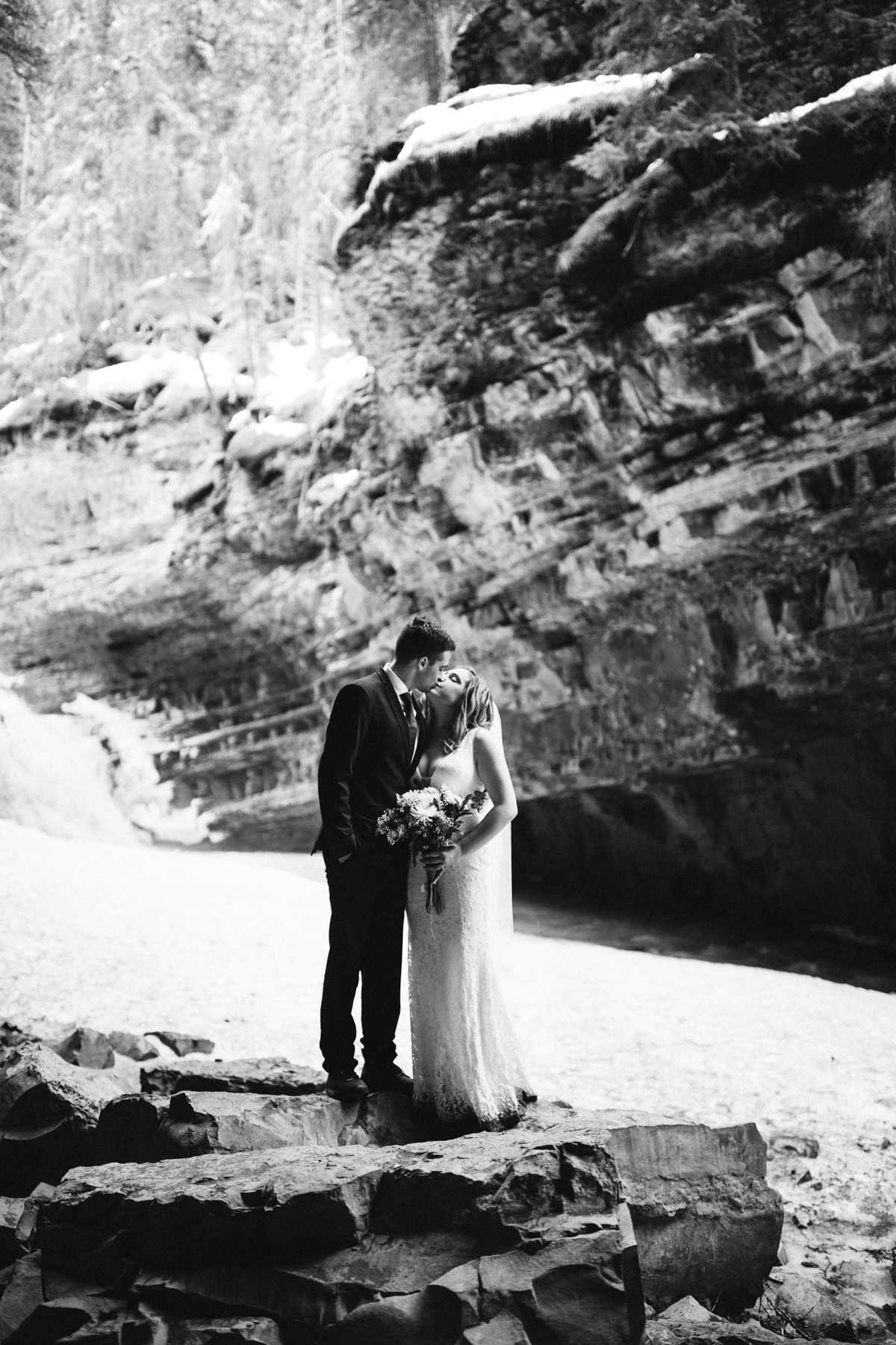Banff Adventure Wedding Photographers for Lake Minnewanka Elopement - Image 42