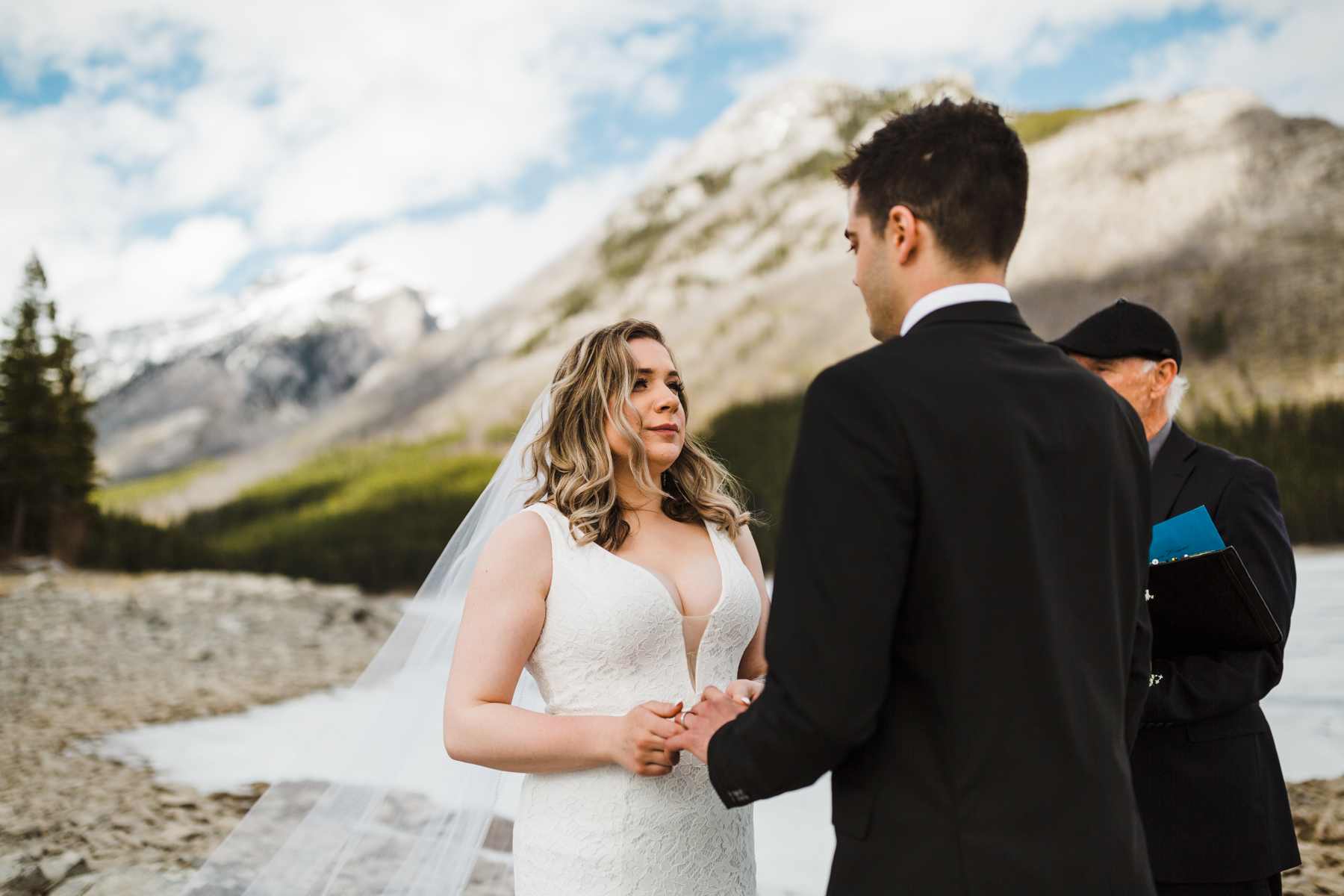 Banff Adventure Wedding Photographers for Lake Minnewanka Elopement - Image 5