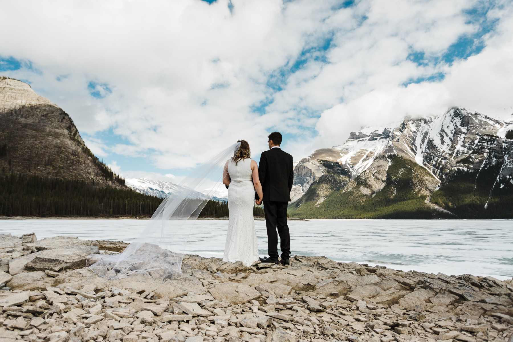 Banff Adventure Wedding Photographers for Lake Minnewanka Elopement - Image 8