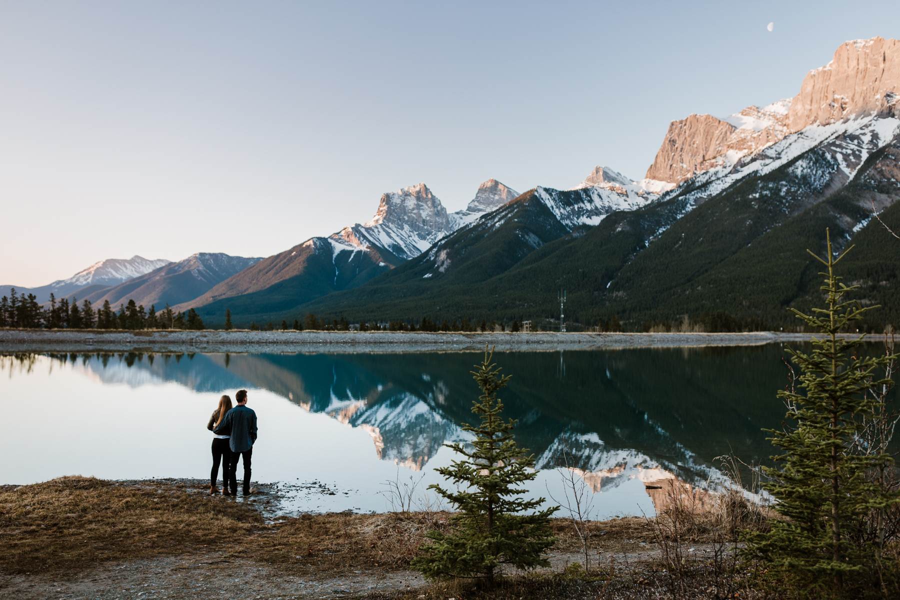 Canmore Engagement Photographers Adventure Session near Ha Ling Mountain - Photo 12