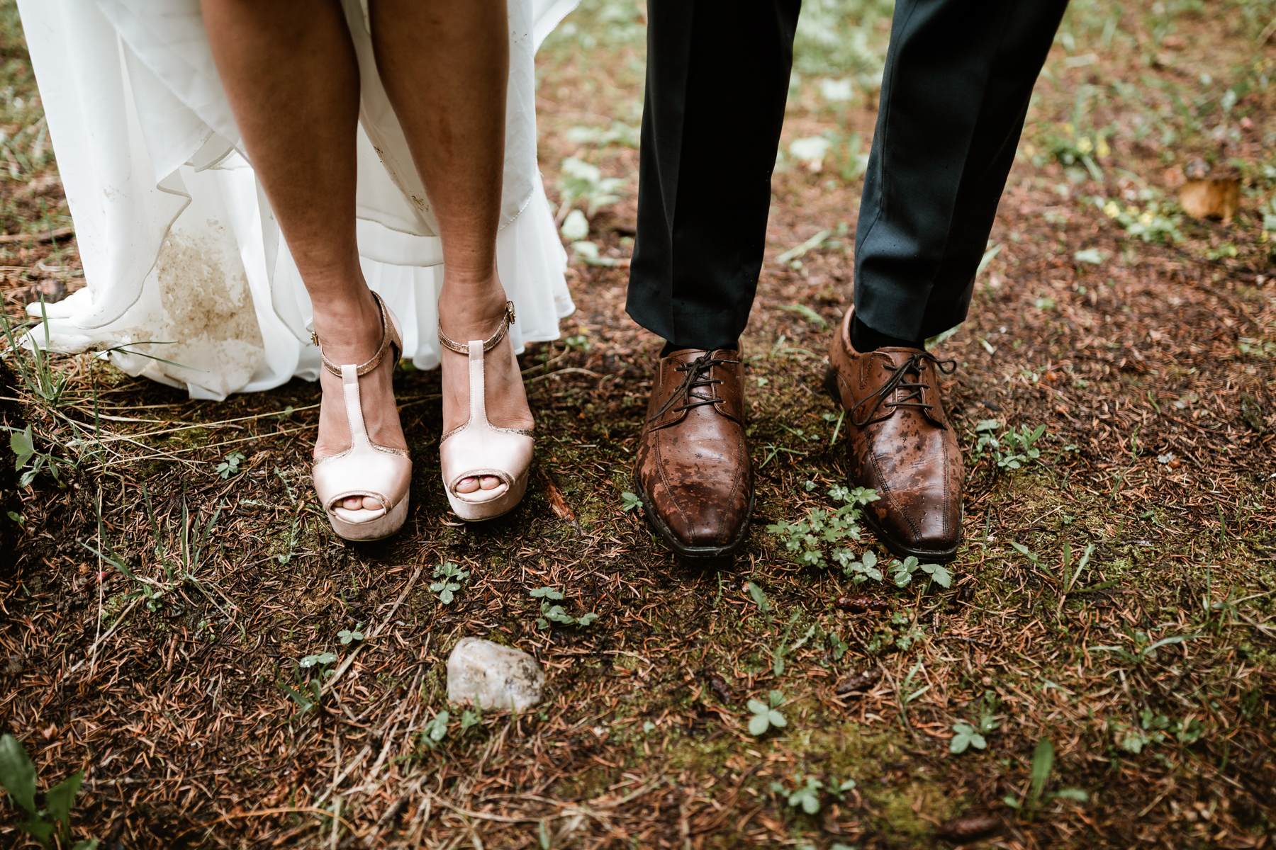 Intimate Wedding Photographers in Banff National Park - Photo 27