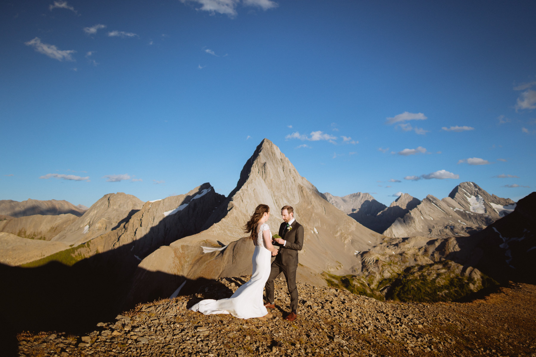 Canmore hiking elopement photographers - Image 40