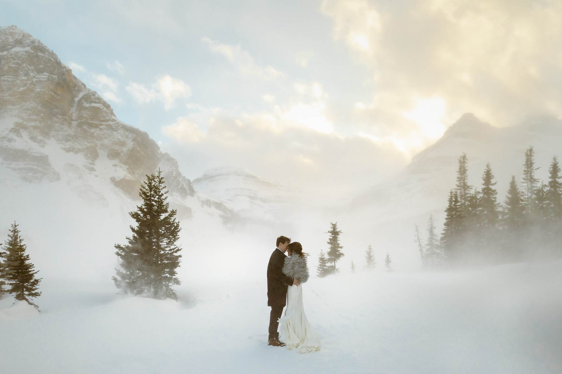 Lake Louise Winter Wedding - Photo 30