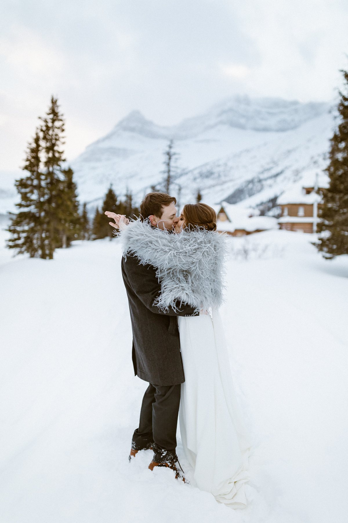 Lake Louise Winter Wedding - Photo 33