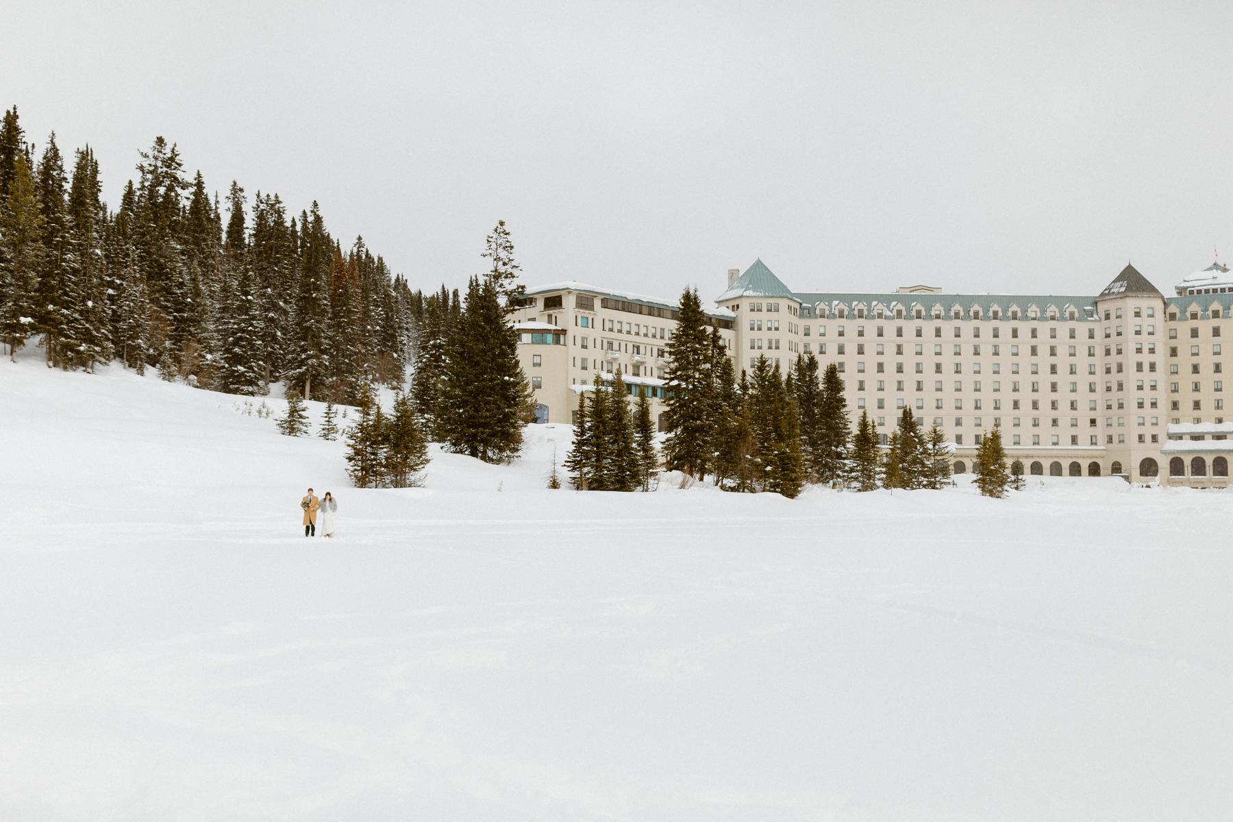 Lake Louise Winter Wedding - Photo 7