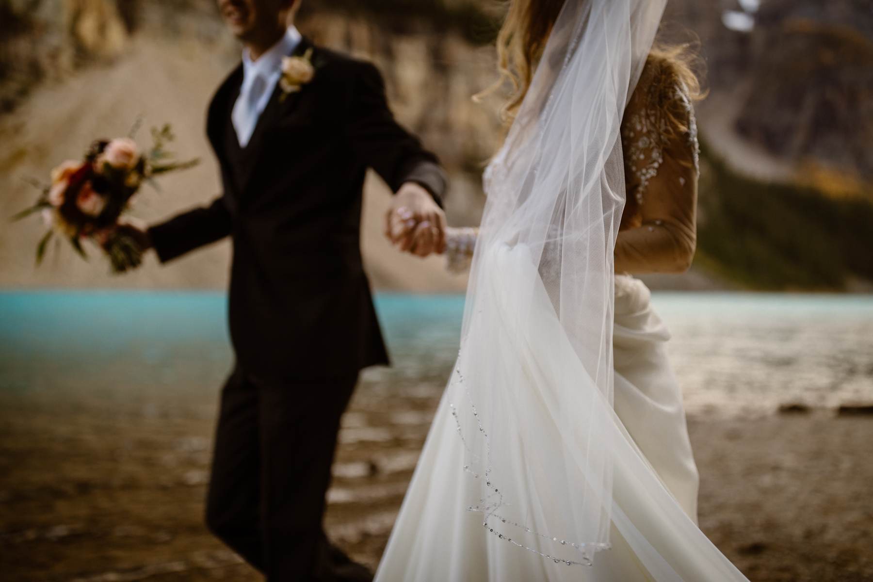 Moraine Lake wedding photos - Image 42