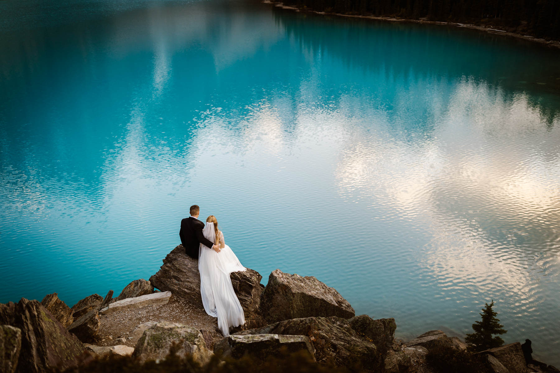 Moraine Lake Wedding Photos