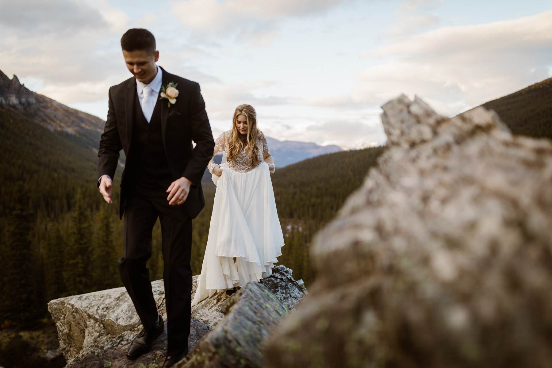 Moraine Lake wedding photos - Image 62