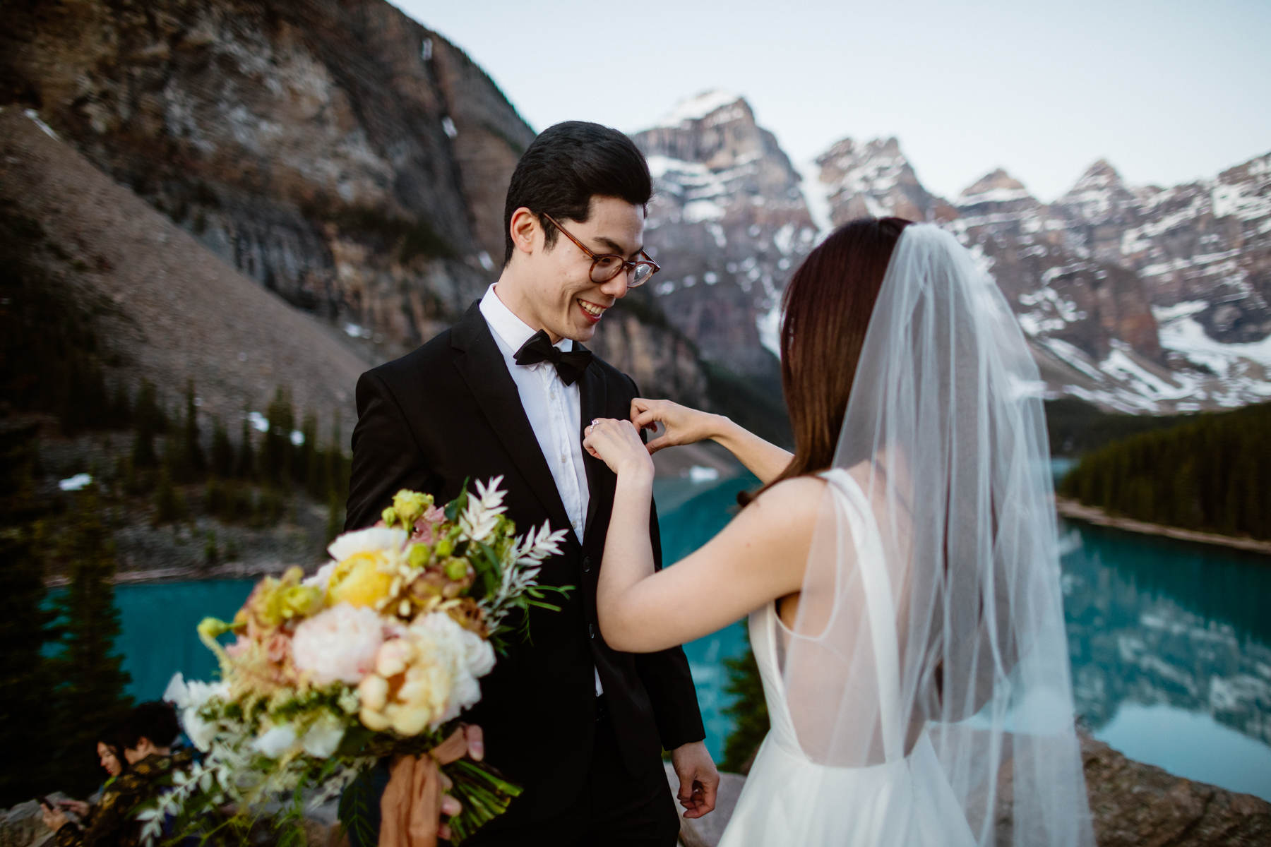 Banff Pre Wedding Photography at Moraine Lake - Photo 1