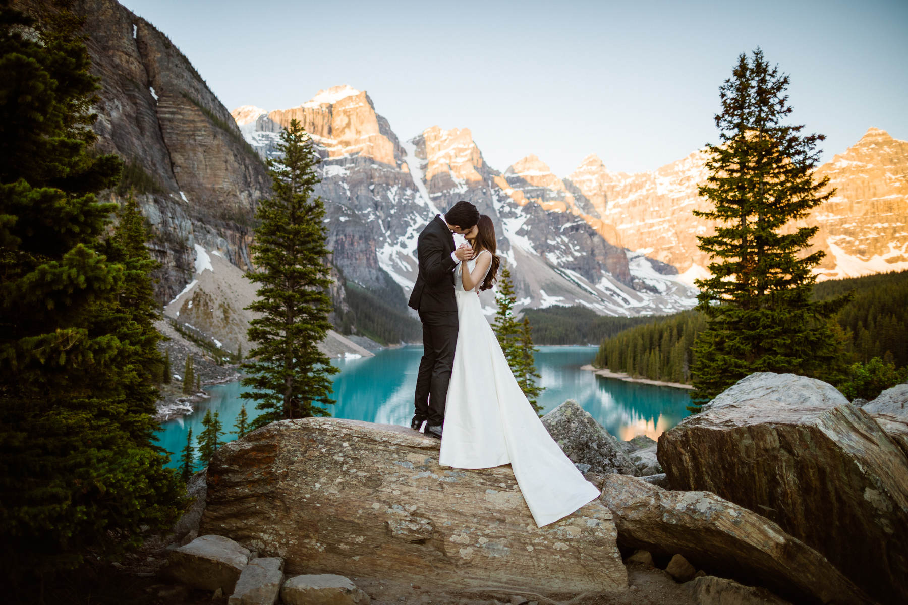Banff Pre Wedding Photography at Moraine Lake