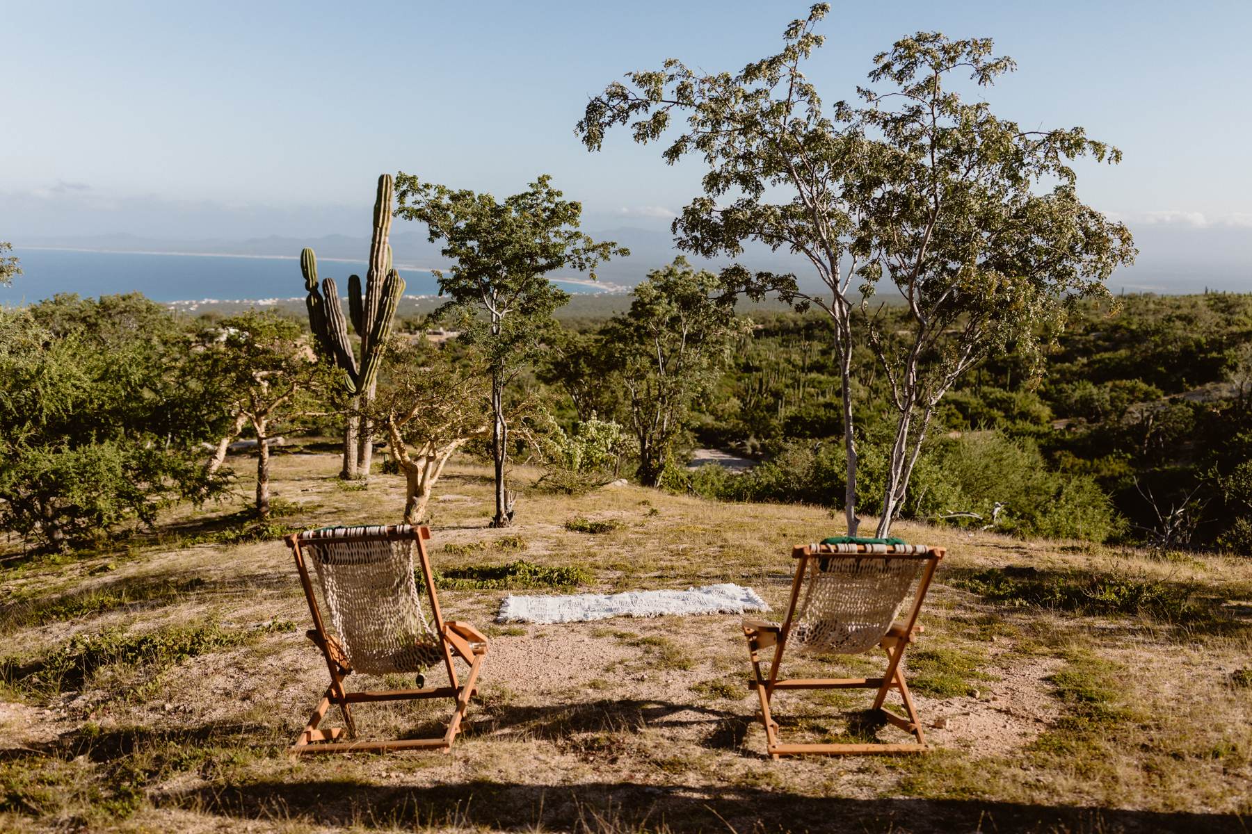 Cabo wedding photographers for a La Ventana Destination Elopement - Image 28