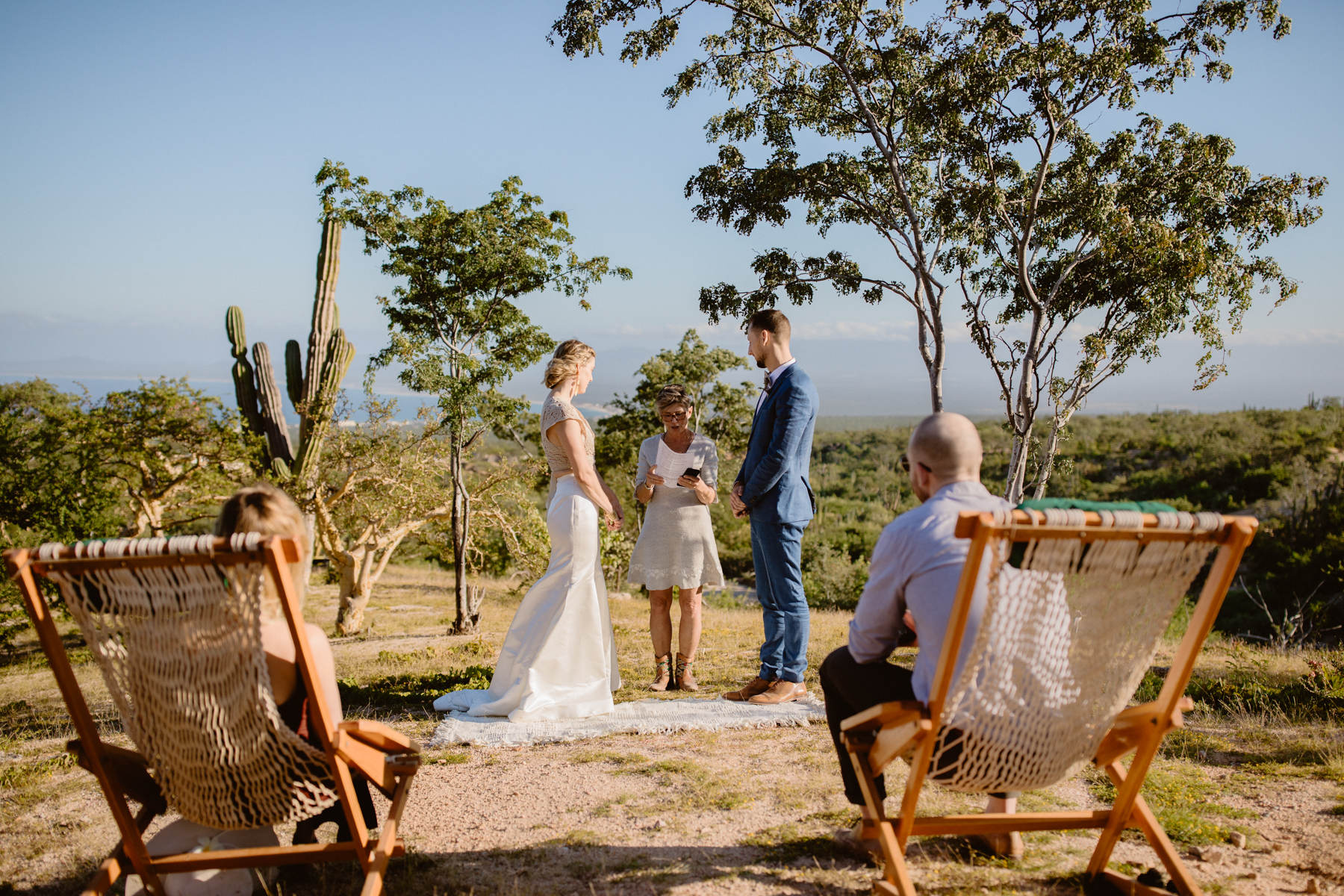 Cabo wedding photographers for a La Ventana Destination Elopement - Image 30