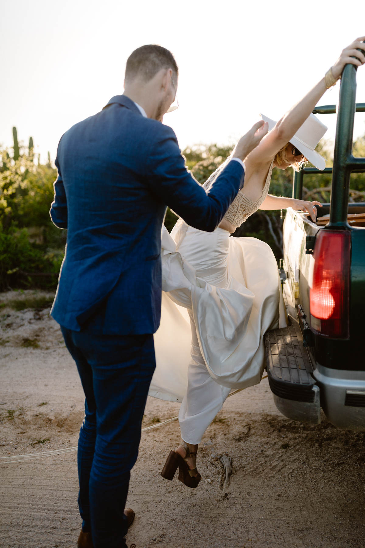 Cabo wedding photographers for a La Ventana Destination Elopement - Image 48