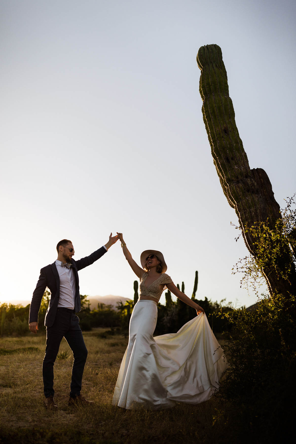 Cabo wedding photographers for a La Ventana Destination Elopement - Image 54