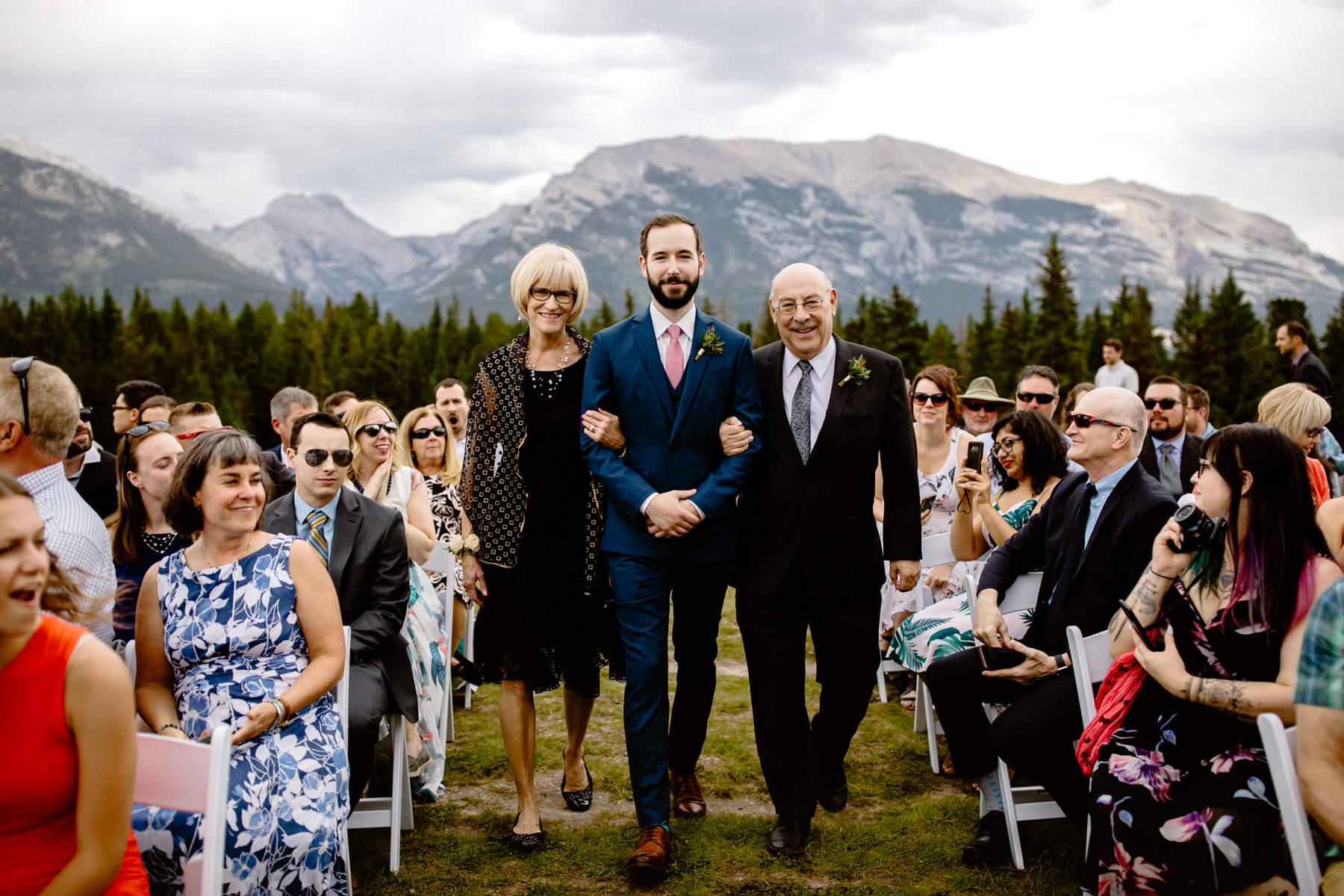 Canmore photographers at a Murrieta’s Wedding - Photo 15