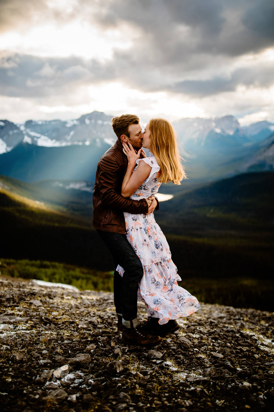 Planning a wedding in Canmore guide