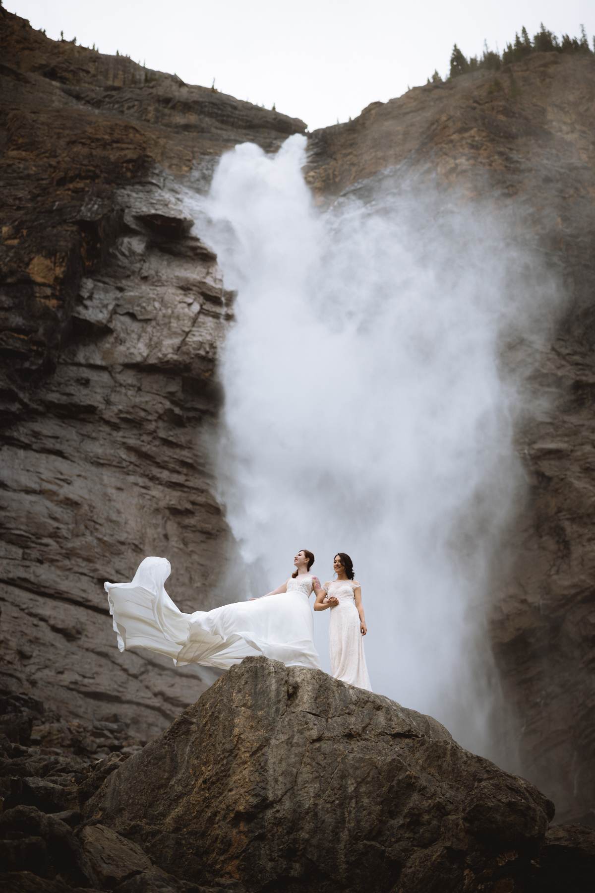 Emerald Lake elopement photos at Takakkaw Falls