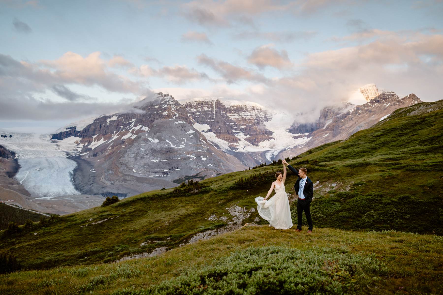 Hiking Elopement Photographers in Banff National Park - Photo 20