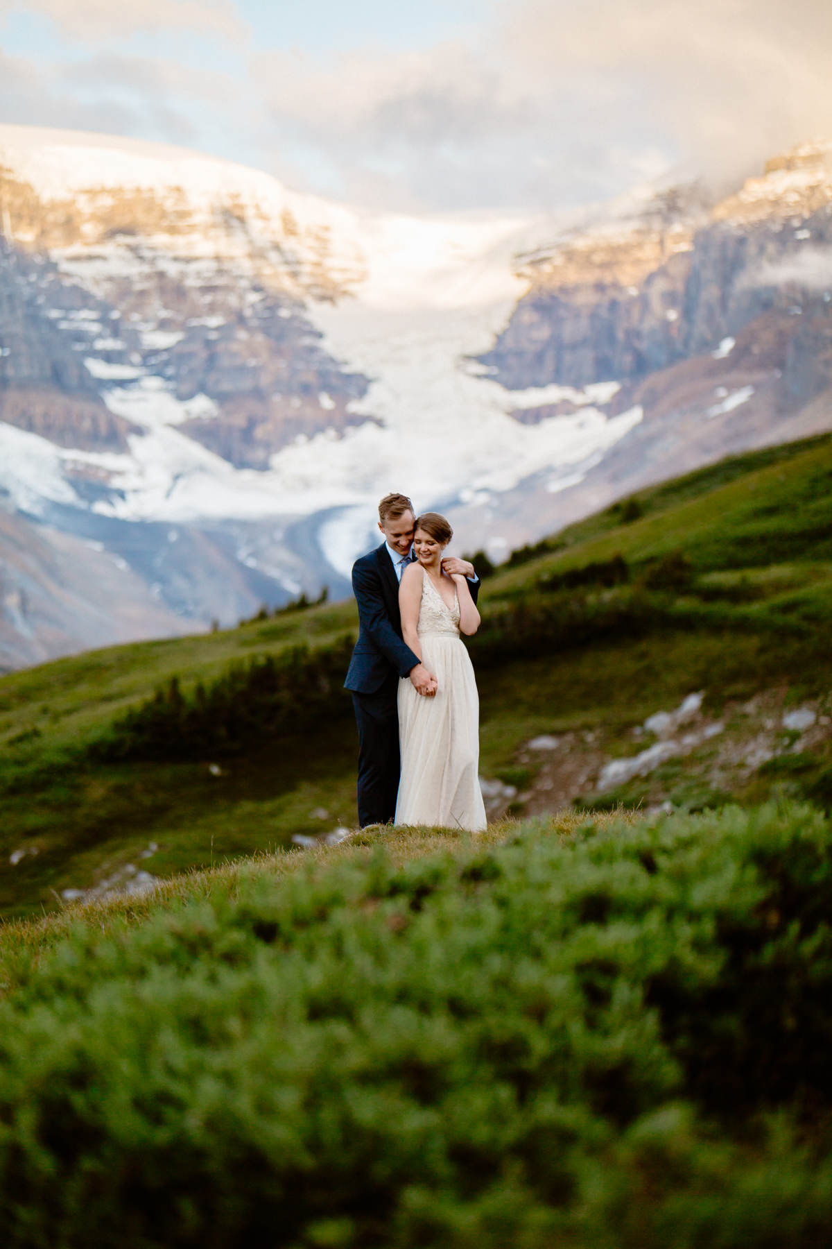 Hiking Elopement Photographers in Banff National Park - Photo 26
