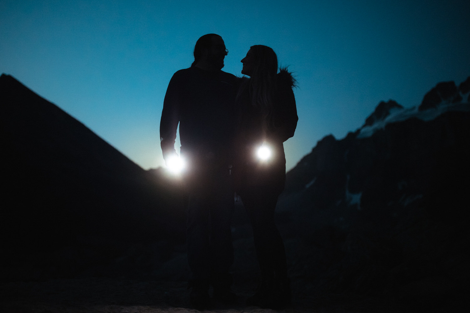 Lake Minnewanka wedding - Photo 1