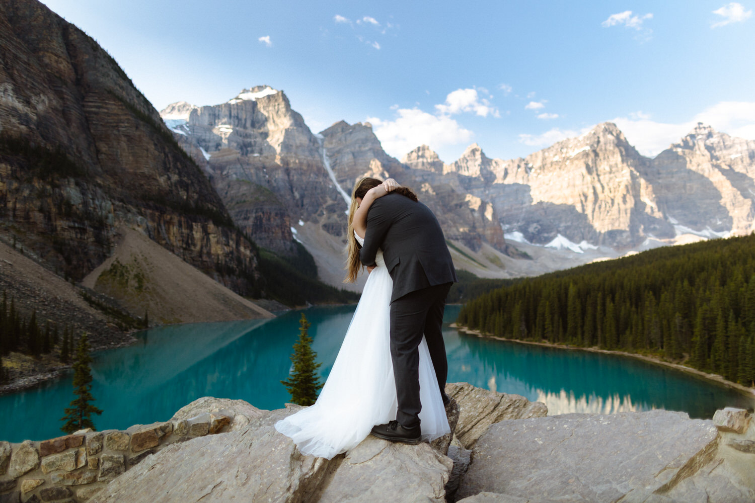 Lake Minnewanka wedding - Photo 28