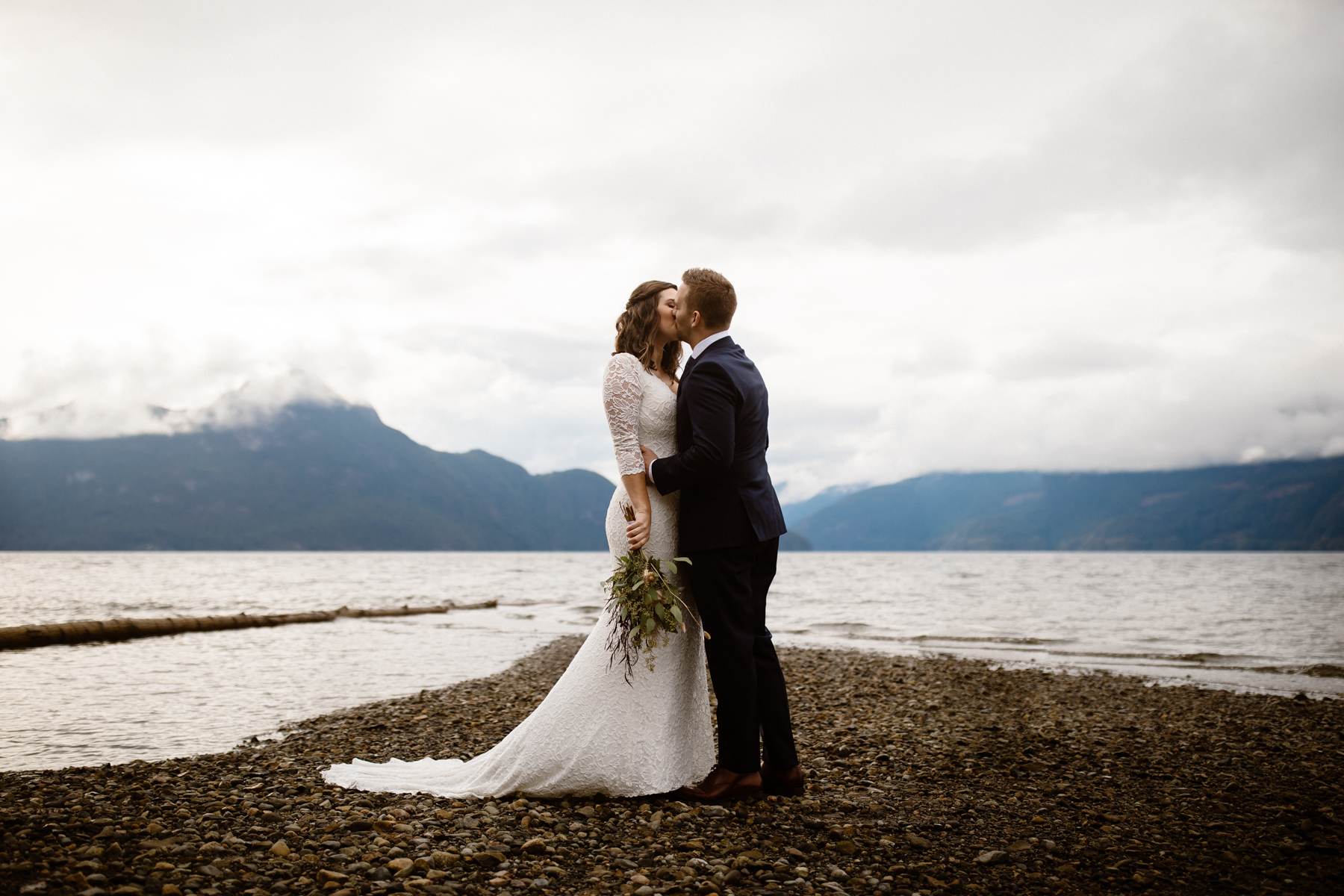 Squamish Wedding Photographers at an Adventurous Elopement - Image 14