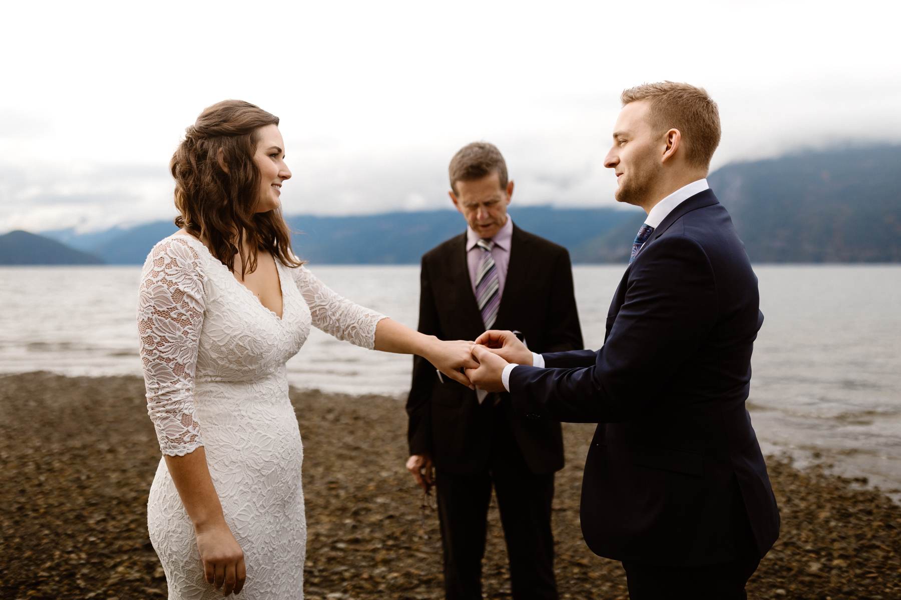 Squamish Wedding Photographers at an Adventurous Elopement - Image 16