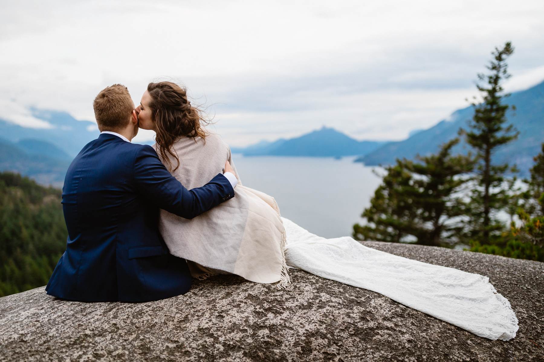 Squamish Wedding Photographers at an Adventurous Elopement - Image 42