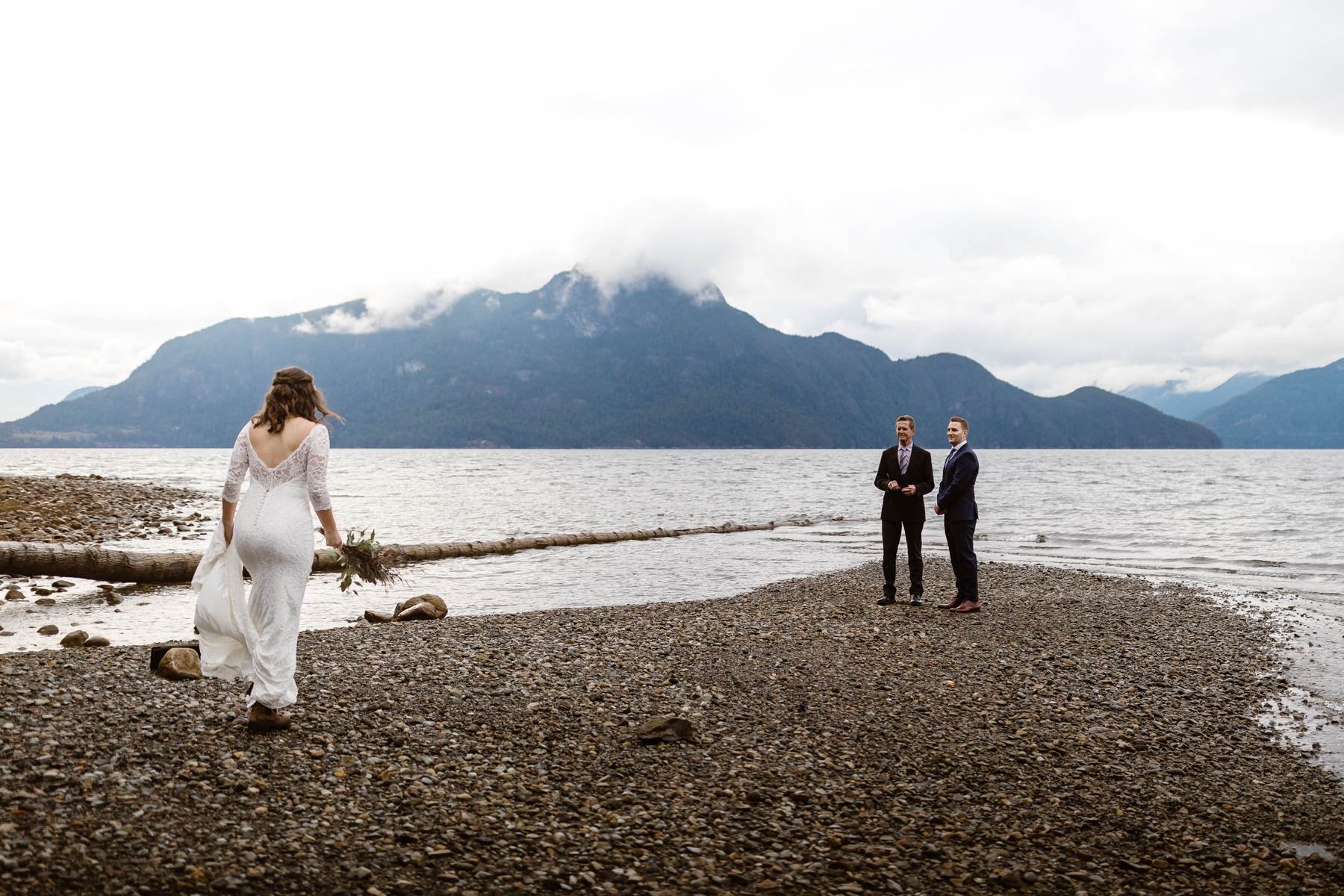 Squamish Wedding Photographers at an Adventurous Elopement - Image 8