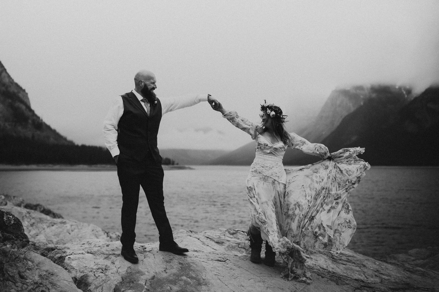 Stormy and Rainy Banff Wedding Photography - Photo 40