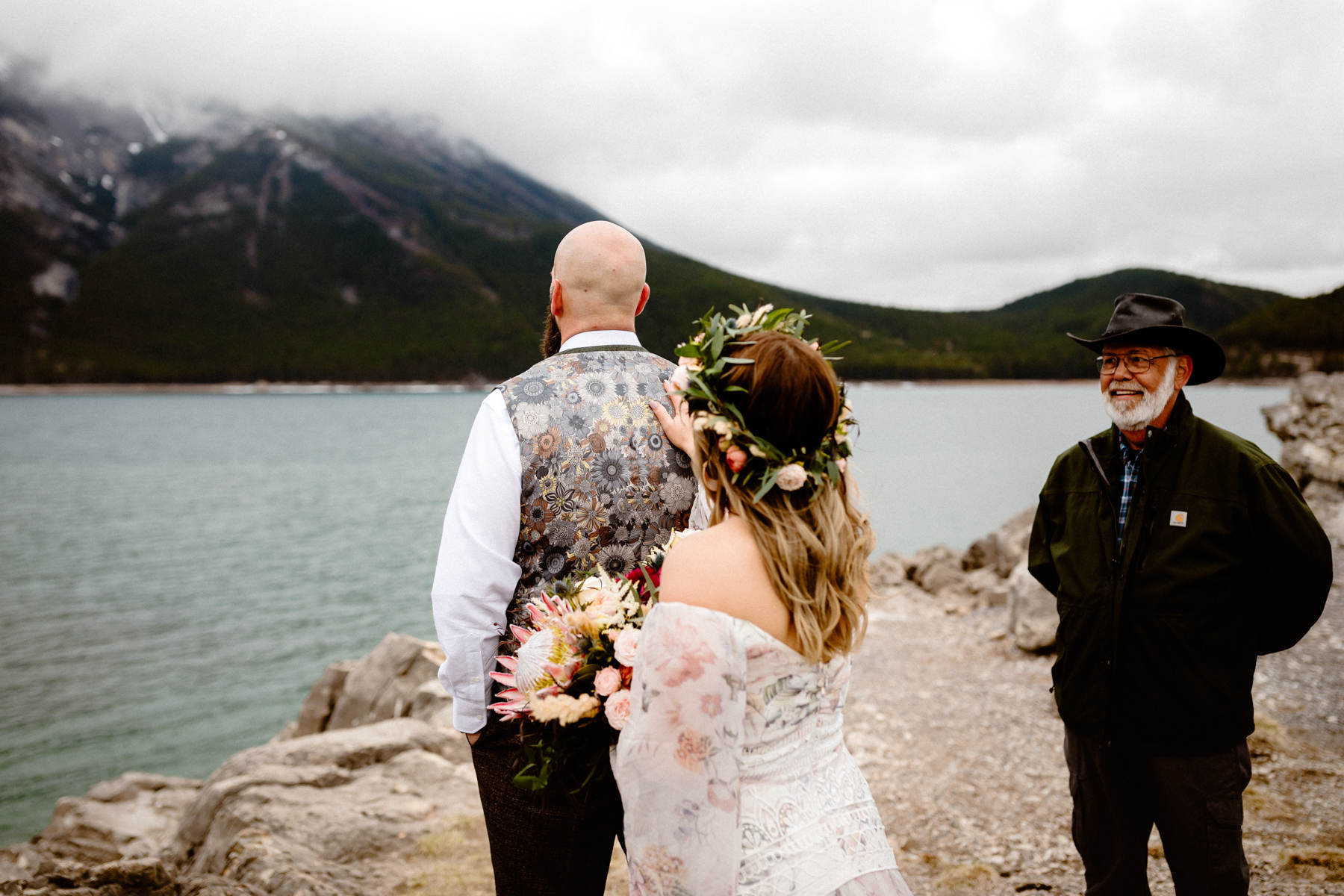 Stormy and Rainy Banff Wedding Photography - Photo 5