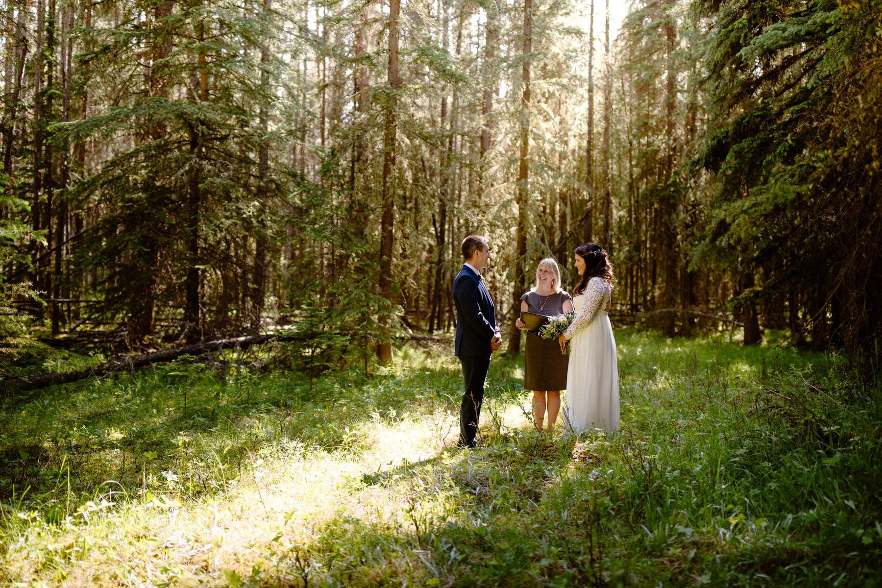Vow Renewal Photography in Banff for their anniversary at Peyto Lake