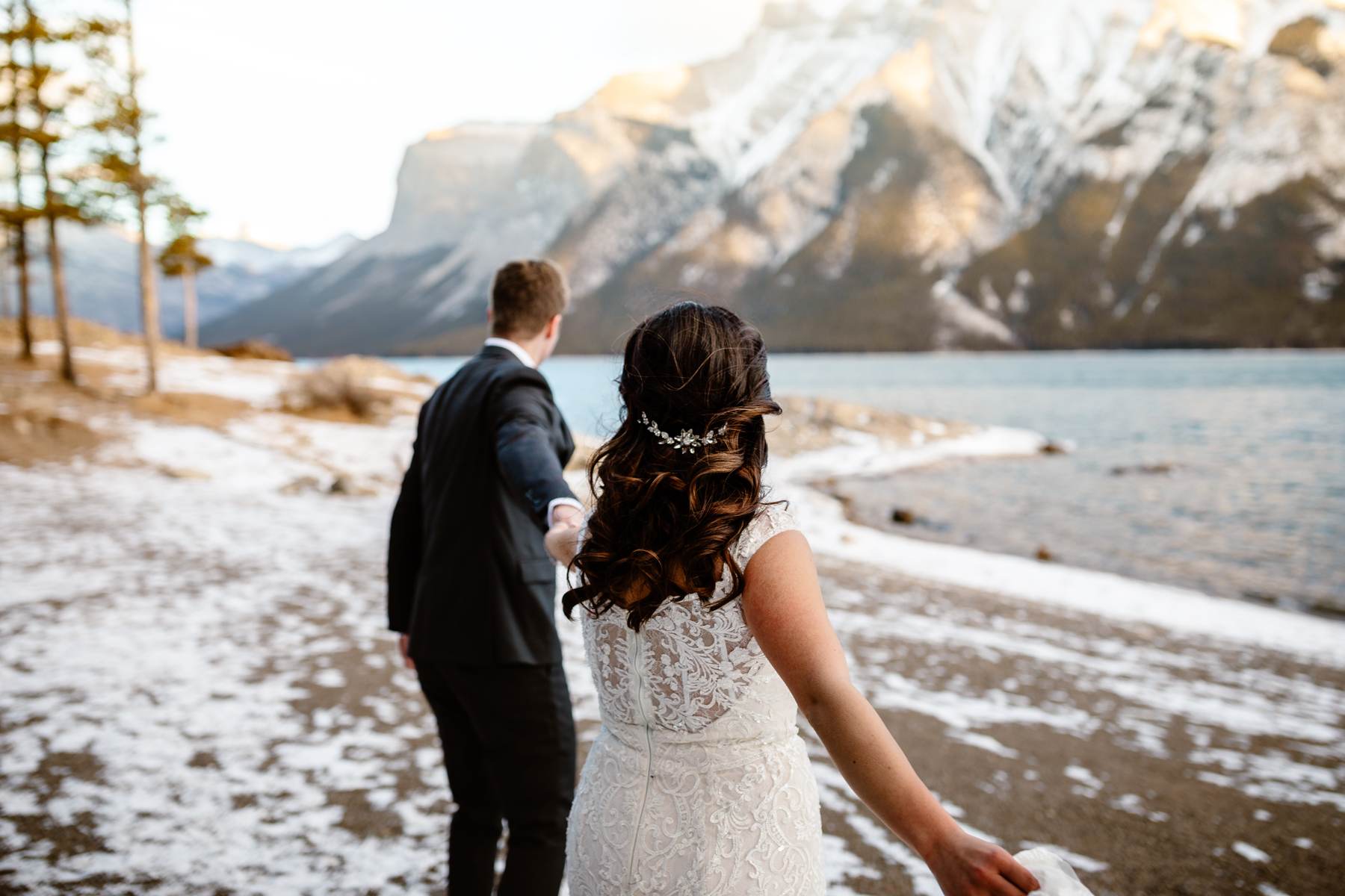 Winter Wedding Photographers in Canmore