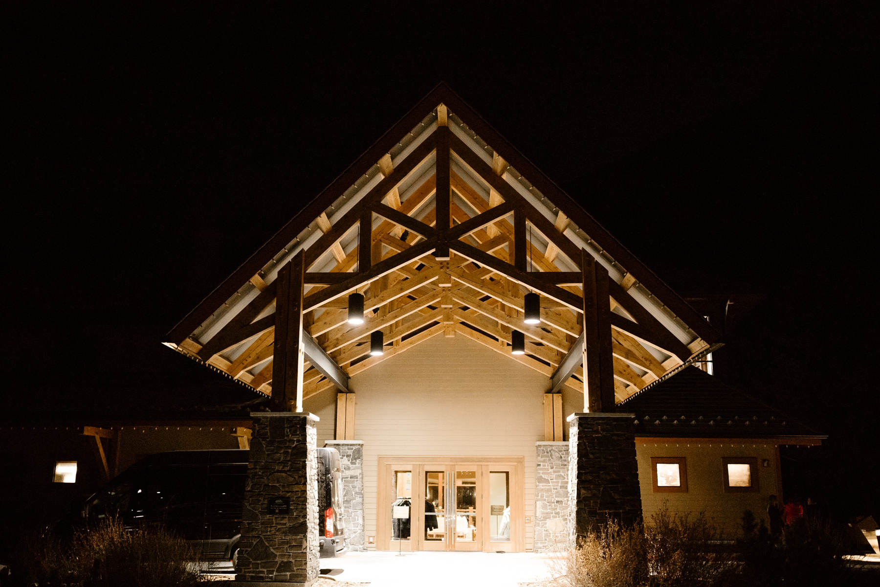 Winter Wedding in Canmore Photography - Image 47
